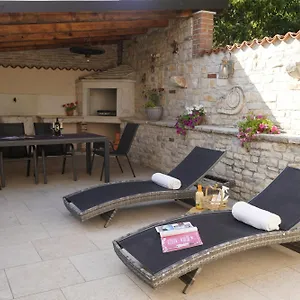 Wellness Kaiser , Pola Croazia
